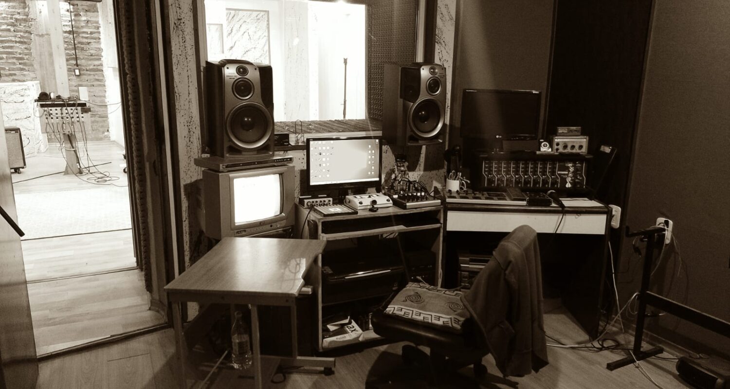 studio magna vox 03